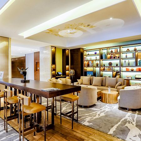 Holiday Inn Baoji Central By Ihg Екстериор снимка