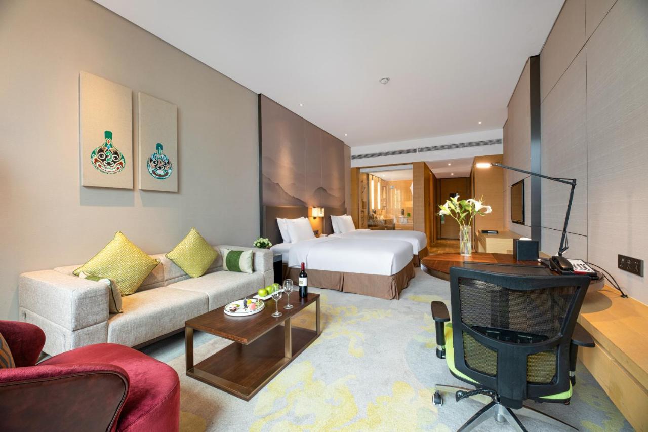 Holiday Inn Baoji Central By Ihg Екстериор снимка