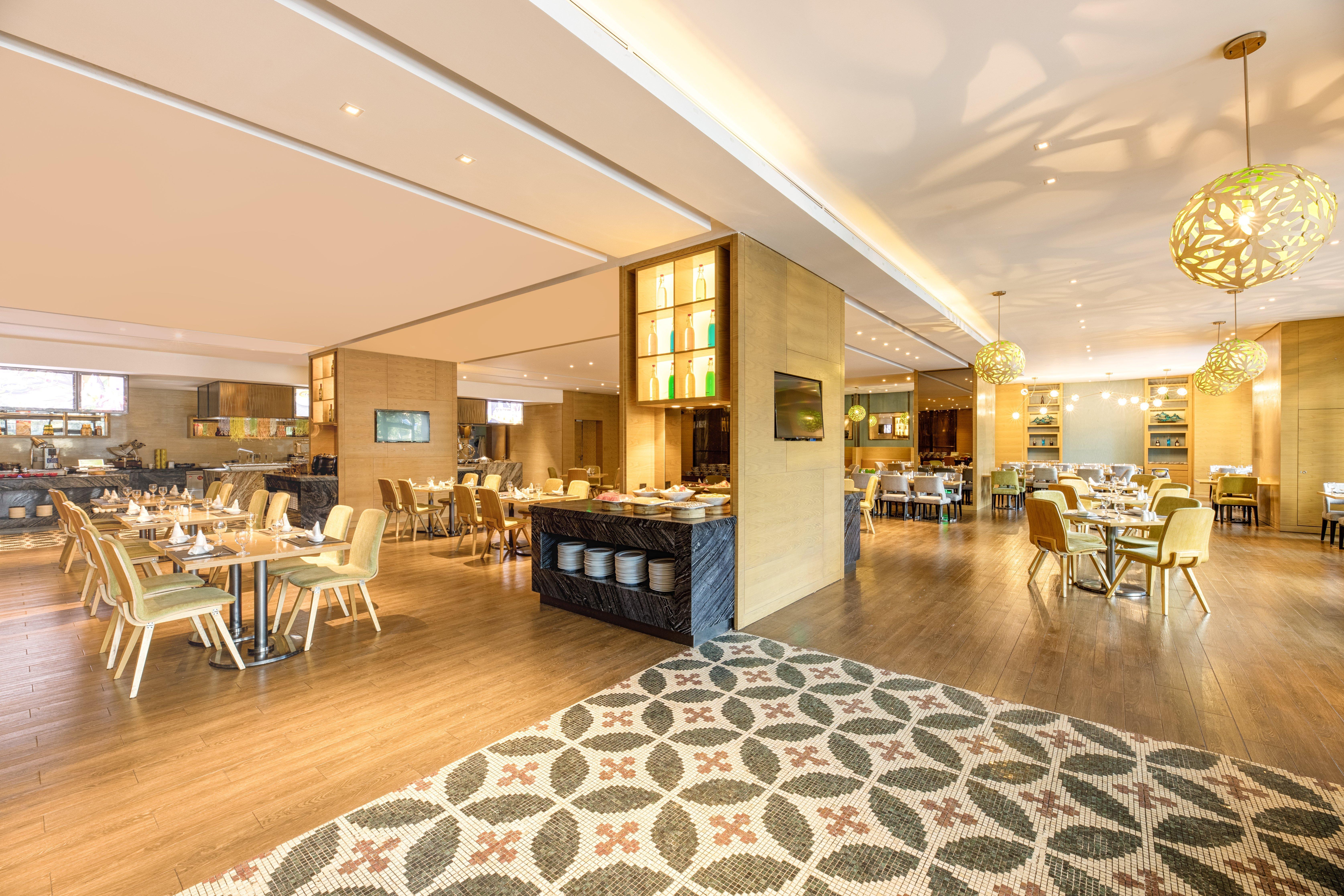 Holiday Inn Baoji Central By Ihg Екстериор снимка