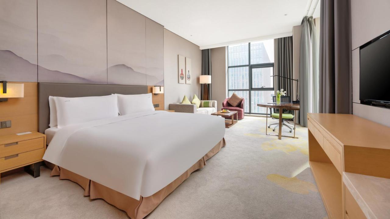 Holiday Inn Baoji Central By Ihg Екстериор снимка